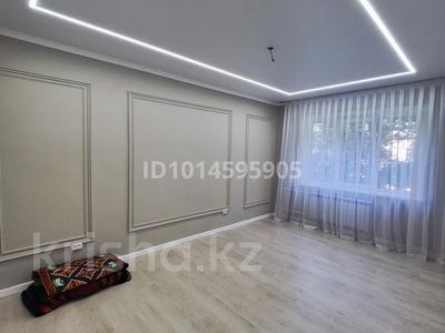 2-комнатная квартира · 53 м² · 2/9 этаж, мкр Аксай-2 42 за 45 млн ₸ в Алматы, Ауэзовский р-н
