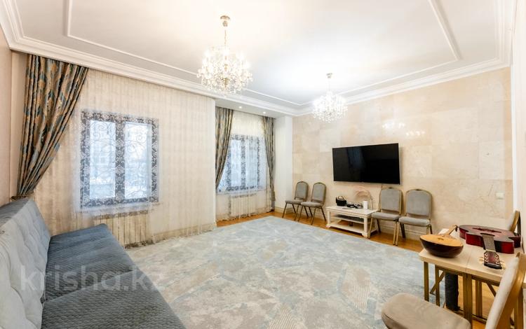 4-комнатная квартира · 154 м² · 2/8 этаж, Кабанбай Батыра 13 за 105 млн ₸ в Астане, Есильский р-н — фото 2