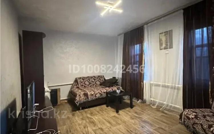 Отдельный дом · 4 комнаты · 50.4 м² · 5 сот., мкр Михайловка , Баженова Василия 167 за 15.7 млн ₸ в Караганде, Казыбек би р-н — фото 2