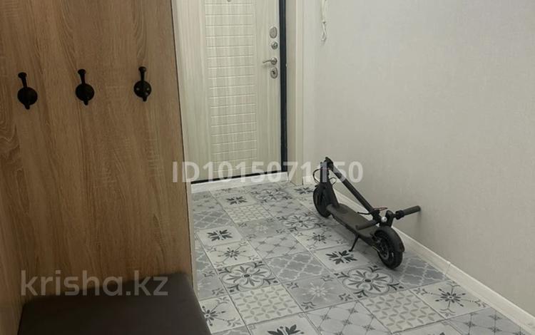 3-бөлмелі пәтер · 90 м² · 10/10 қабат, Орынбор 12, бағасы: 49.9 млн ₸ в Астане, Есильский р-н — фото 2