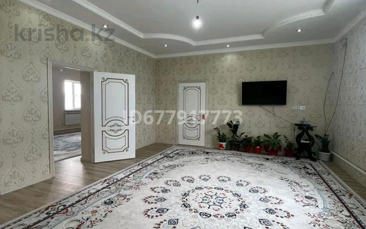 Отдельный дом • 3 комнаты • 134 м² • 10 сот., Жарылгасынова 298 за 30 млн 〒 в Кульсары — фото 2