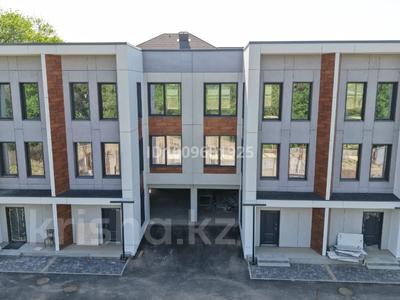 Часть дома · 6 комнат · 231.4 м² · 1 сот., Ушкемпирова 19 за ~ 185.1 млн ₸ в Алматы, Бостандыкский р-н