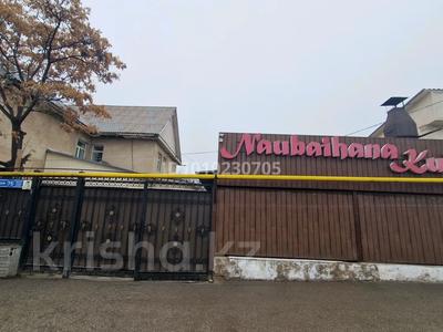 Отдельный дом · 13 комнат · 523 м² · 7.8 сот., мкр Достык, Яссауи 75 — Яссауи/Науметова за 300 млн ₸ в Алматы, Ауэзовский р-н
