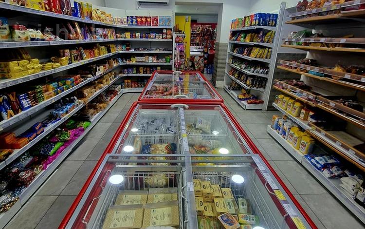 Магазины и бутики, общепит, салоны красоты, медцентры и аптеки, образование, развлечения · 101.8 м² за 165 млн ₸ в Алматы, Бостандыкский р-н — фото 2