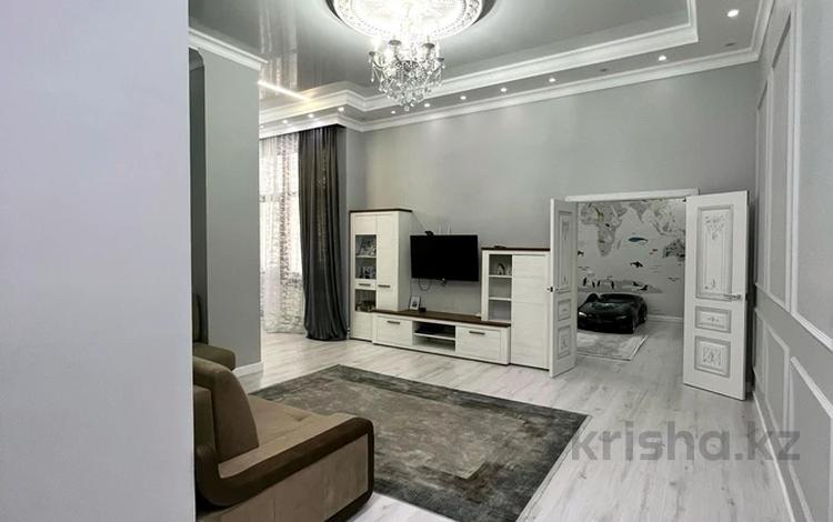 4-бөлмелі пәтер · 130 м² · 2/5 қабат, Дружбы народов 2, бағасы: 59 млн ₸ в Усть-Каменогорске — фото 5