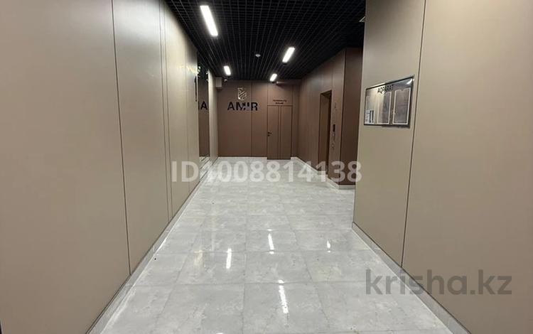 4-комнатная квартира · 115 м² · 6/6 этаж, 12-й мкр 16 за 45 млн 〒 в Актау — фото 2