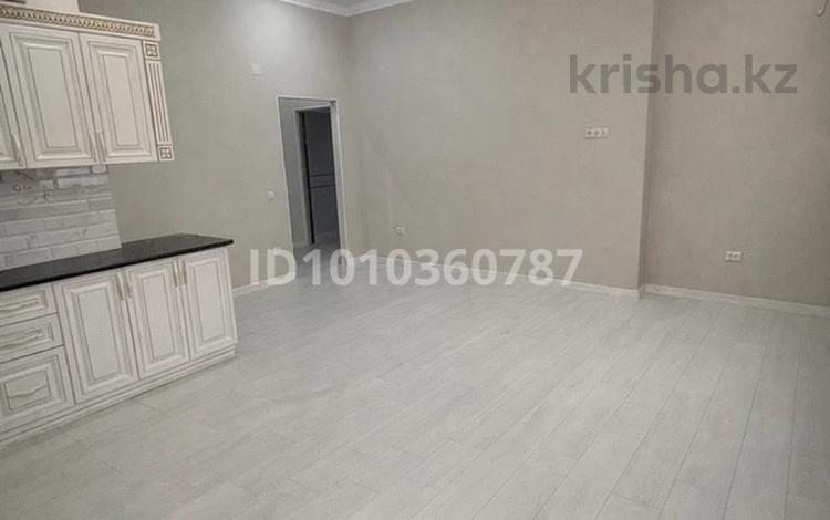 2-бөлмелі пәтер · 49.6 м² · 16/16 қабат, 16-й мкр , ​16-й микрорайон 64, бағасы: 15 млн ₸ в Актау — фото 2