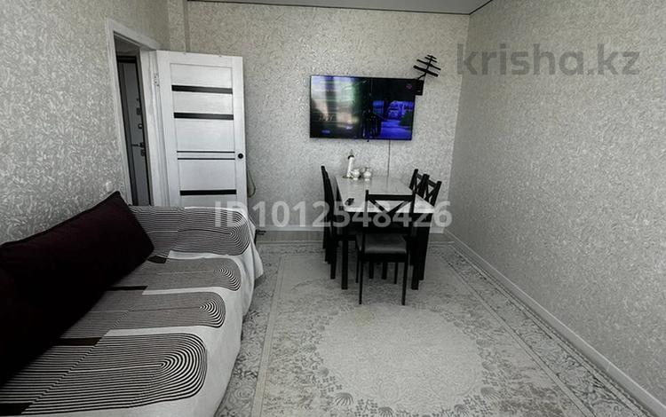 1-комнатная квартира · 45 м² · 9/9 этаж, 32А мкр 10 — 42А 10 за 1 500 ₸ в Актау — фото 2