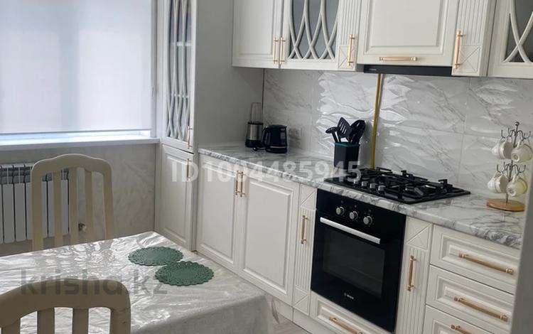 3-комнатная квартира · 85.3 м² · 2/9 этаж, Сатпаева 30Г — Иманалиев за 37 млн ₸ в Таразе — фото 2