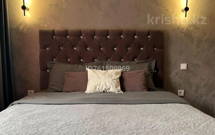 2-комнатная квартира · 43 м² · 2/10 этаж, Валиханова 159 за 18 000 ₸ в Семее — фото 8