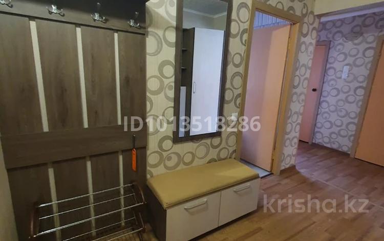 2-комнатная квартира · 47.8 м² · 2/5 этаж, Утепова 7 за 27 млн ₸ в Усть-Каменогорске, Ульбинский — фото 2