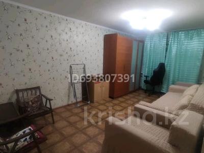 1-бөлмелі пәтер · 33 м² · 1/4 қабат, мкр №3, бағасы: 180 000 ₸ в Алматы, Ауэзовский р-н