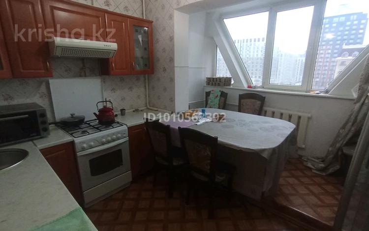 3-комнатная квартира · 75 м² · 8/9 этаж, мкр Алмагуль 15 за 400 000 〒 в Алматы, Бостандыкский р-н — фото 2