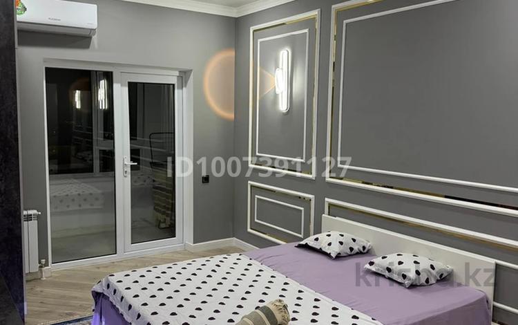 1-комнатная квартира · 70 м² · 10/12 этаж, мкр Нурсат 2, Арғынбекова 24/5 — Шаяхметов за 3 000 ₸ в Шымкенте, Каратауский р-н — фото 2