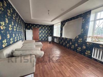 Отдельный дом · 5 комнат · 275 м² · 8 сот., Донентаева 27 за 48.2 млн ₸ в Павлодаре