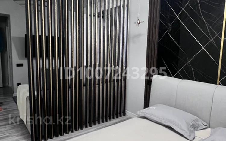 2-бөлмелі пәтер · 48 м² · 6/17 қабат, Ауэзова 3А — Толе би, бағасы: 400 000 ₸ в Алматы, Алмалинский р-н — фото 3