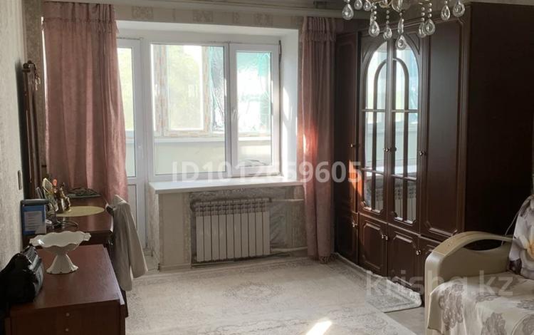 1-комнатная квартира · 33 м² · 4/5 этаж, Старый город, Ломоносова 4 за 9.5 млн ₸ в Актобе — фото 2