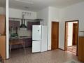 2-комнатная квартира · 48.8 м² · 3/4 этаж · помесячно, Жарбосынова за 180 000 〒 в Атырау — фото 2