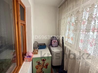 1-комнатная квартира · 28 м² · 2/5 этаж, Лермонтова дом 35 — На против заправки Эврика за 8.4 млн ₸ в Таразе