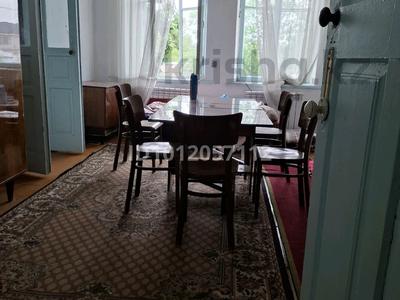 2-бөлмелі пәтер · 44.5 м² · 2/2 қабат, Кошек батыра 37, бағасы: 75 000 ₸ в Таразе