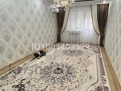 Пәтерлер в Атырауской обл.: 3-бөлмелі пәтер · 90 м² · 2/9 қабат, мкр Нурсая, Таумуш Жумагалиев 15, бағасы: 40 млн 〒 3-бөлмелі пәтер · 90 м² · 2/9 қабат, мкр Нурсая, Таумуш Жумагалиев 15, бағасы: 40 млн 〒 в Атырау
