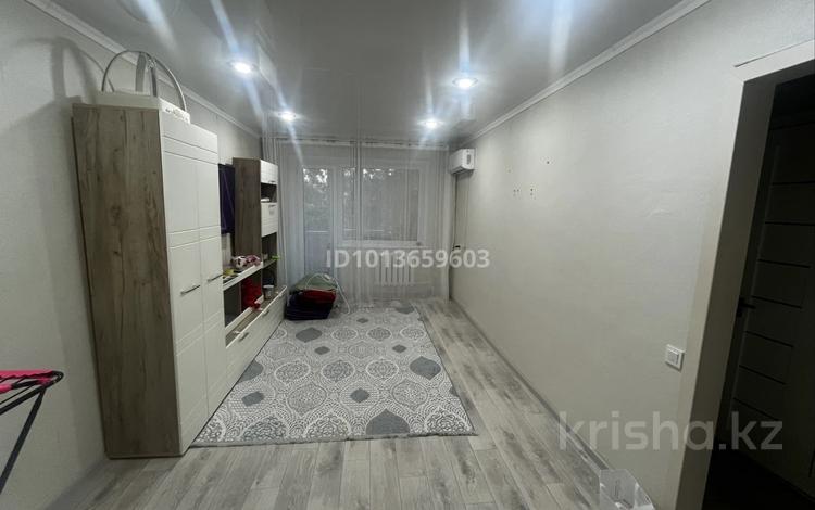 2-комнатная квартира · 42 м² · 4/5 этаж, 4 микрорайон 10 за 8.5 млн ₸ в Степногорске — фото 2