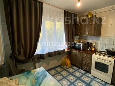 3-бөлмелі пәтер · 72 м² · 2/5 қабат, ул. Поповича 25, бағасы: 15.5 млн ₸ в Глубокое