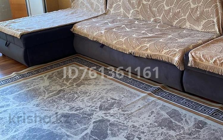 3-комнатная квартира · 62 м² · 5/5 этаж, Конаева 42 — Конаева-Алдабергенова за 18 000 ₸ в Талдыкоргане, мкр Самал — фото 2