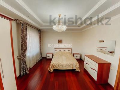 Дом · 7 комнат · 400 м², мкр Уркер 20 — Есет батыр 20, на против ТД Ситора за 85 000 〒 в Астане, Нура р-н