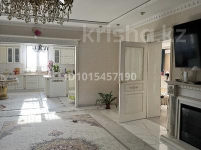 Отдельный дом · 9 комнат · 360 м² · 12 сот., мкр Айгерим-2 за ~ 1.5 млн ₸ в Алматы, Алатауский р-н