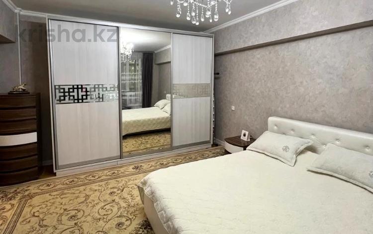 1-комнатная квартира, 43.6 м², 3/5 этаж, мкр №11 за 31.5 млн 〒 в Алматы, Ауэзовский р-н — фото 2