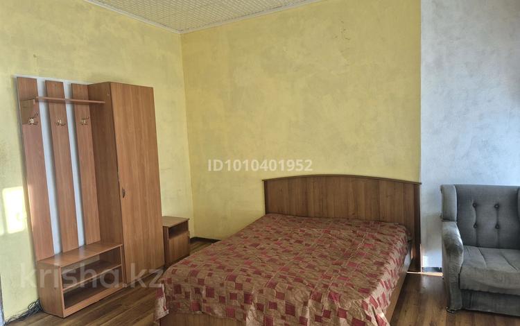 1 комната · 24 м² · 3/3 этаж, 7-й микрорайон, Карбышева 101 — Ул.волынова за 90 000 ₸ в Костанае — фото 6