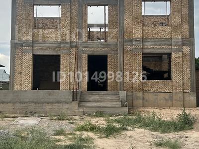 Отдельный дом · 8 комнат · 350 м² · 8 сот., мкр Бозарык за 32 млн ₸ в Шымкенте, Абайский р-н
