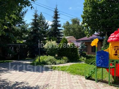 Жеке үй · 5 бөлме · 220 м² · 14 жүзд., Жаңа қала ш/а., Панфилова 29, бағасы: 2 млн ₸ в Караганде, Казыбек би р-н