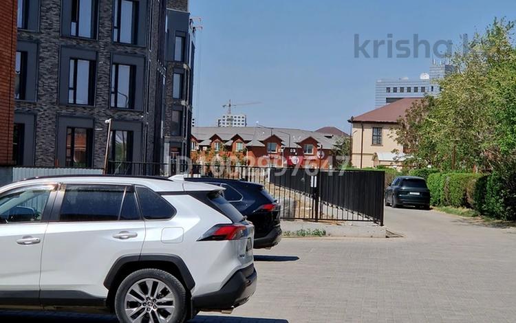 2-комнатная квартира · 40 м² · 1/3 этаж, мкр Ак Шагала, Жален Тулепова — Бруклин за 27 млн ₸ в Атырау — фото 2