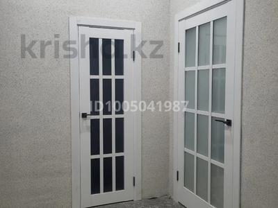 Отдельный дом · 5 комнат · 175 м² · 6.5 сот., мкр Жана Орда — Достык за 55 млн 〒 в Уральске