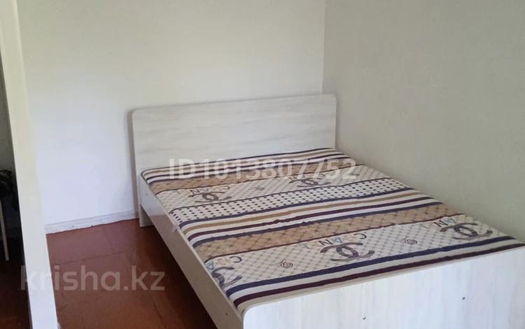 1-комнатная квартира · 30 м² · 4/5 этаж, мкр Акбулак 6 за 90 000 ₸ в Таразе — фото 15