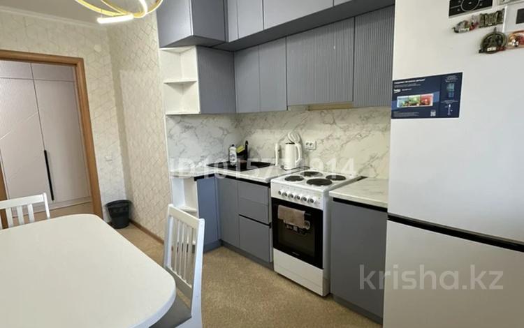 1-комнатная квартира · 43.7 м² · 6/9 этаж, Карагайлы 87 за 11 000 ₸ в Семее, Красный Кордон — фото 2
