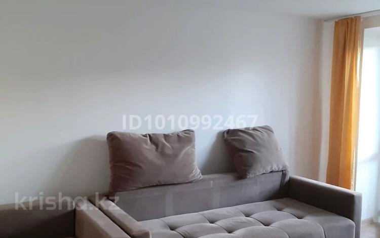 2-комнатная квартира · 46 м² · 2/9 этаж, мкр Юго-Восток, Мкр Юго-Восток, 30й микрорайон 9 — Гапеева, 9 за 160 000 〒 в Караганде, Казыбек би р-н — фото 7