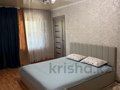 1-комнатная квартира · 50 м² · 3/5 этаж, Самал 9 за 10 000 ₸ в Талдыкоргане, мкр Самал