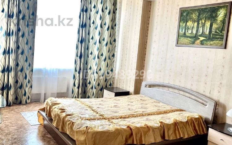 2-комнатная квартира · 57 м² · 1/5 этаж, мкр 8, Абилхайыр хан 60/3 — Алия Молдагулова за 1 000 〒 в Актобе — фото 2