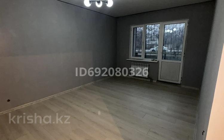 1-комнатная квартира, 41 м², 1/6 этаж, мкр Кокжиек 48