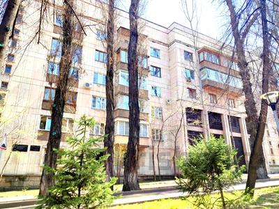 4-комнатная квартира · 106 м² · 3/6 этаж, Тулебаева — Жамбыла за 215 млн 〒 в Алматы, Медеуский р-н