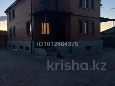 Жеке үй · 5 бөлме · 500 м² · 10 жүзд., Үркер — Исатай батыра возле 33 школы, бағасы: 1.4 млн ₸ в Астане, Нура р-н