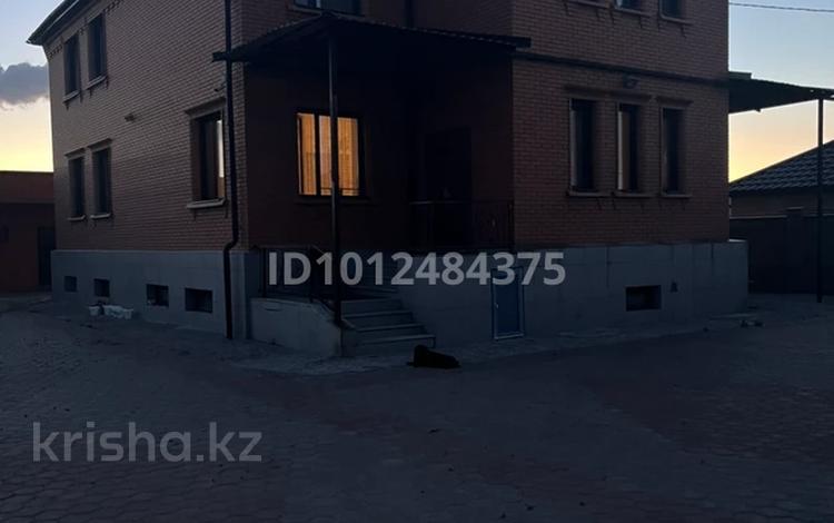Жеке үй · 5 бөлме · 500 м² · 10 жүзд., Үркер — Исатай батыра возле 33 школы, бағасы: 1.4 млн ₸ в Астане, Нура р-н — фото 2