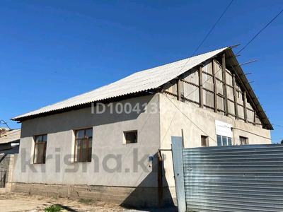Отдельный дом · 4 комнаты · 300 м² · 6 сот., Абдусаттаров 50 — Шугыла супер маркет за 35 млн 〒 в Туркестане