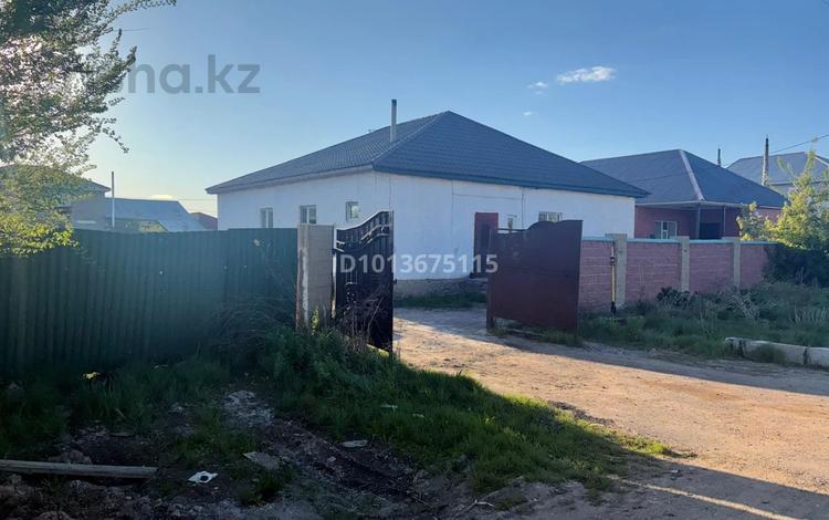 Отдельный дом · 4 комнаты · 144 м² · 10 сот., Байсейтова 4 за 26 млн ₸ в Караоткеле — фото 2