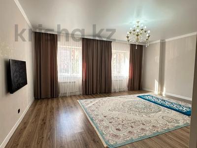 3-бөлмелі пәтер · 104.2 м² · 1/5 қабат, Алтын орда ш/а., бағасы: 45 млн ₸ в Актобе, мкр. Алтын орда