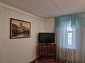 9-бөлмелі пәтер · 300 м² · 2/5 қабат, Толе би 47 — Бизнес центр "Бастау" (Гранд Плаза), бағасы: 90 млн ₸ в 