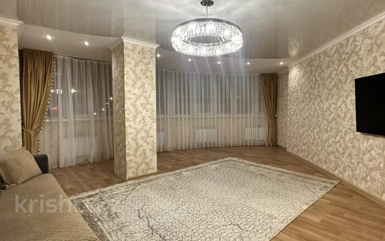 3-комнатная квартира · 125 м² · 2/16 этаж, мкр Юго-Восток, Шахтеров 52 за 300 000 ₸ в Караганде, Казыбек би р-н — фото 2